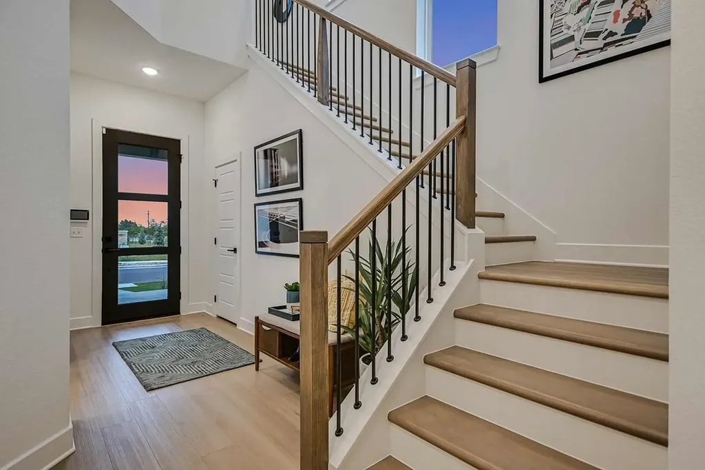 1316 South Brook Drive Leander TX 78641