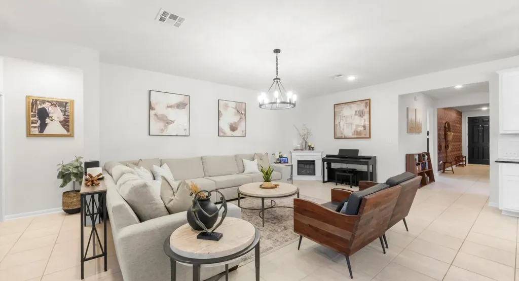 1424 Castalo Lane Leander TX 78641