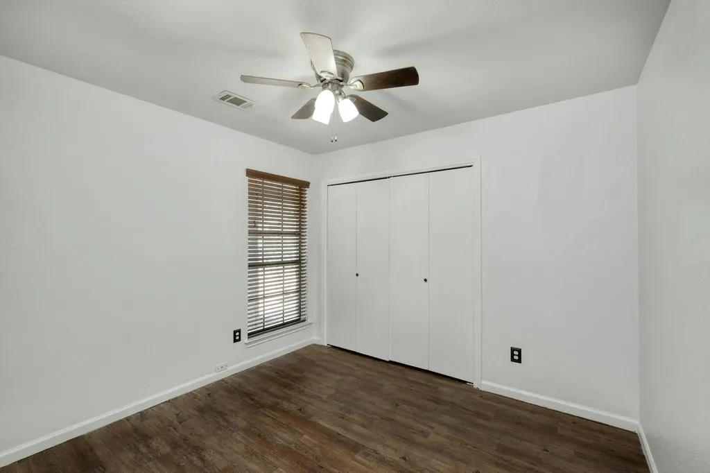 1810 Parkwood Drive Leander TX 78641