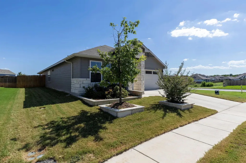 2803 Canteen Creek Way Round Rock TX 78665