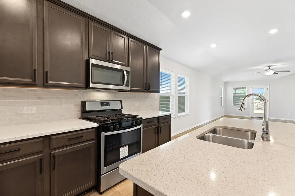 2803 Canteen Creek Way Round Rock TX 78665