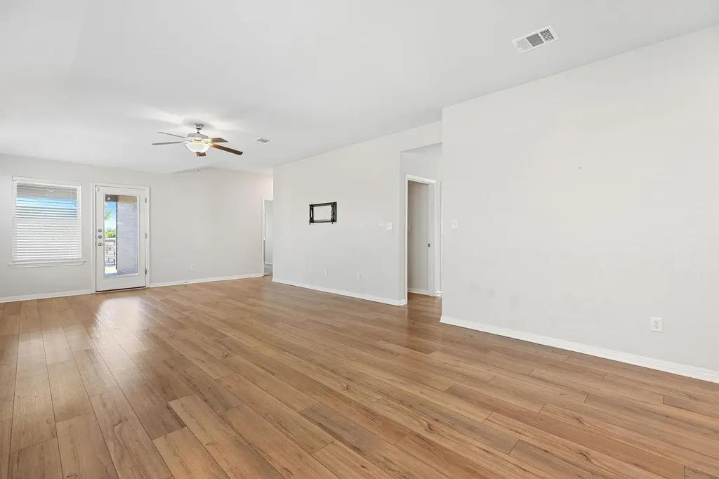 2803 Canteen Creek Way Round Rock TX 78665