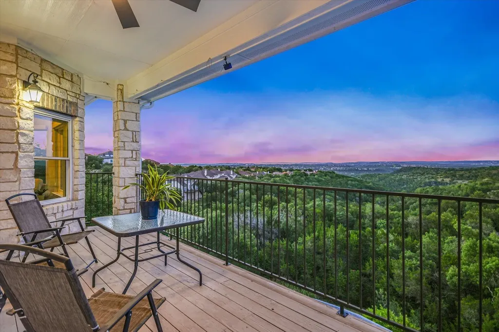 10613 Pointe View Drive Austin TX 78738