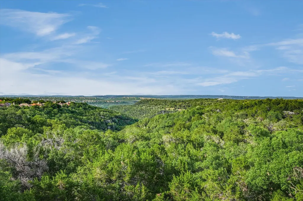 10613 Pointe View Drive Austin TX 78738