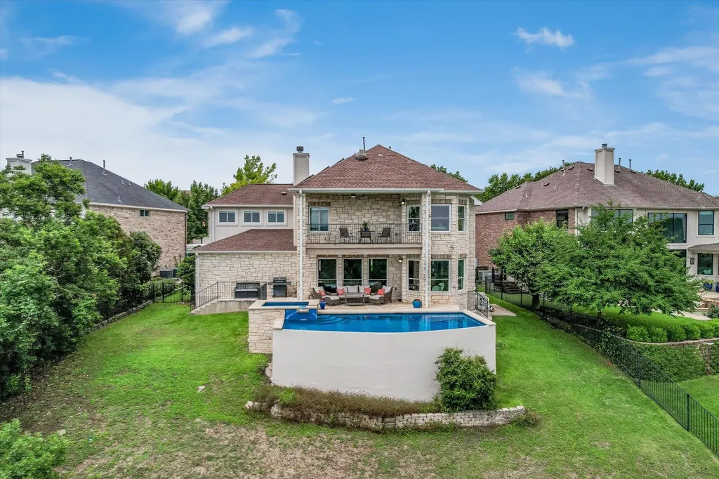 10613 Pointe View Drive Austin TX 78738