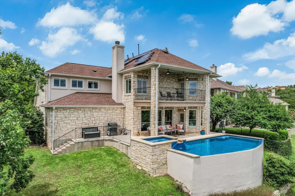 10613 Pointe View Drive Austin TX 78738