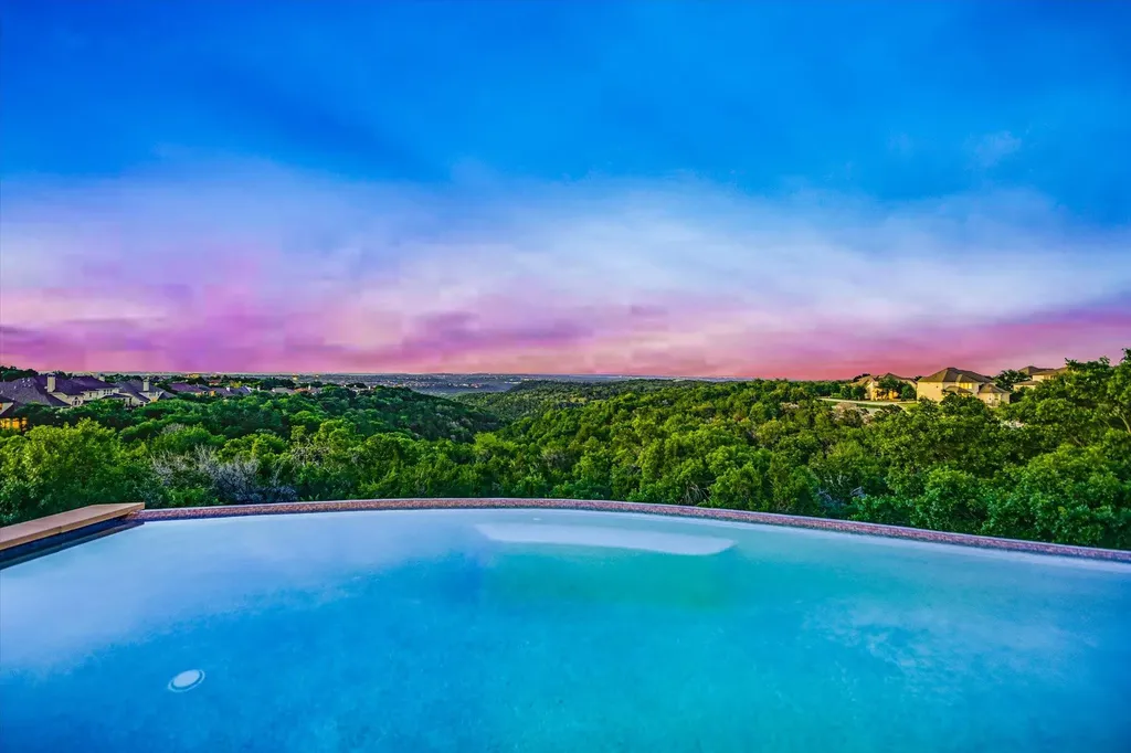 10613 Pointe View Drive Austin TX 78738