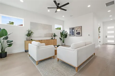 1702 Pennsylvania Avenue Austin TX 78702