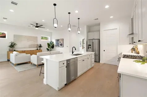 1702 Pennsylvania Avenue Austin TX 78702
