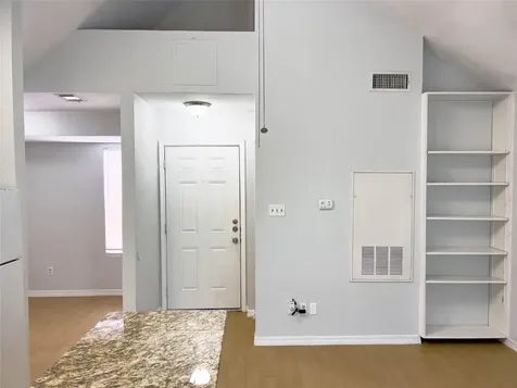 513 South Park Drive Austin TX 78704