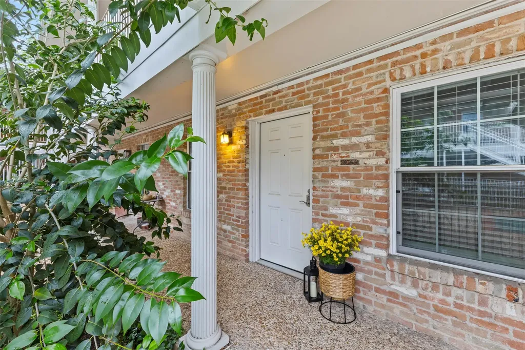 1240 Barton Hills Drive Austin TX 78704
