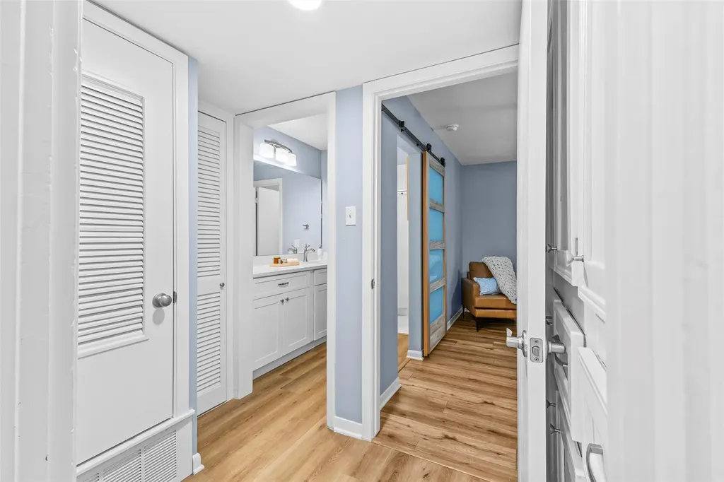 1240 Barton Hills Drive Austin TX 78704
