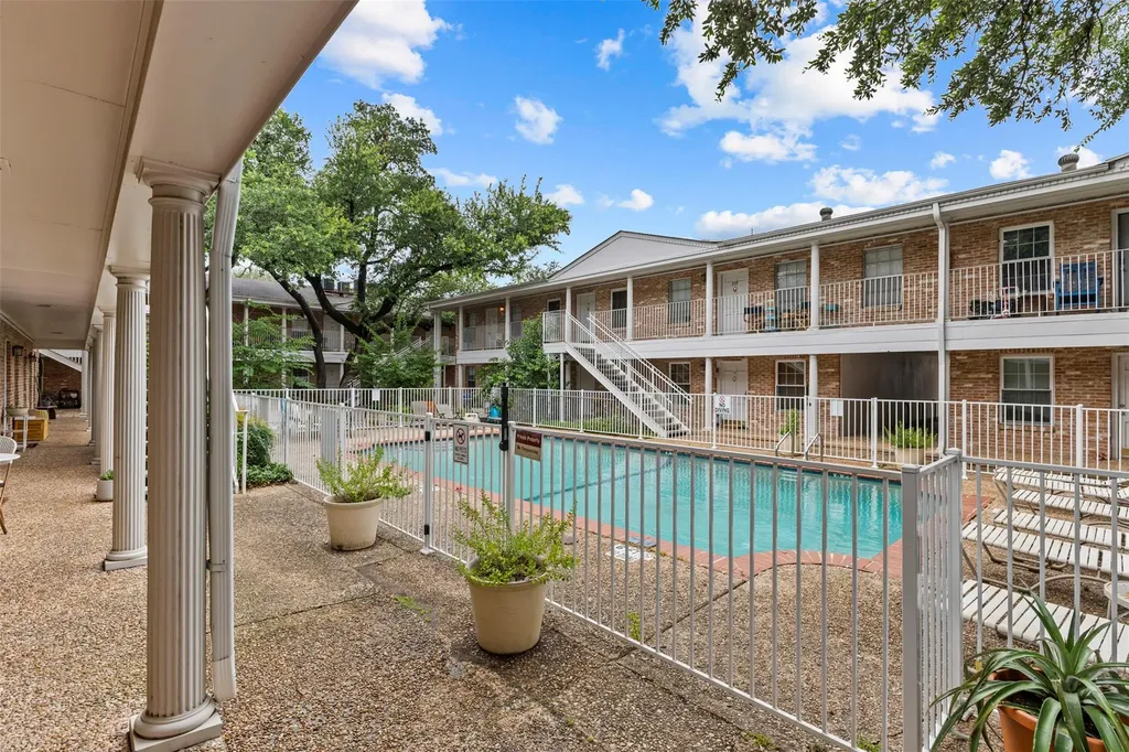 1240 Barton Hills Drive Austin TX 78704