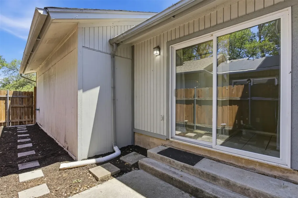 4204 Hudson Bend Road Austin TX 78734