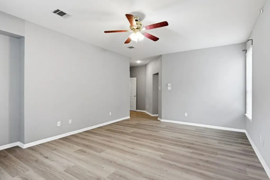 10008 Lachlan Drive Austin TX 78717