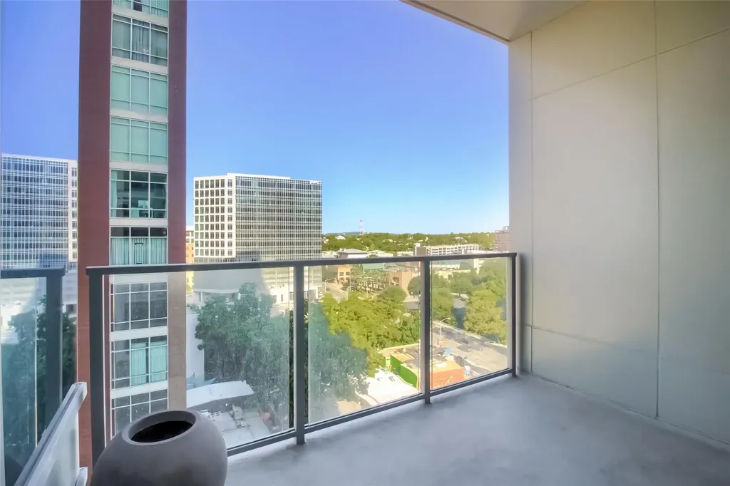 501 West Avenue Austin TX 78701