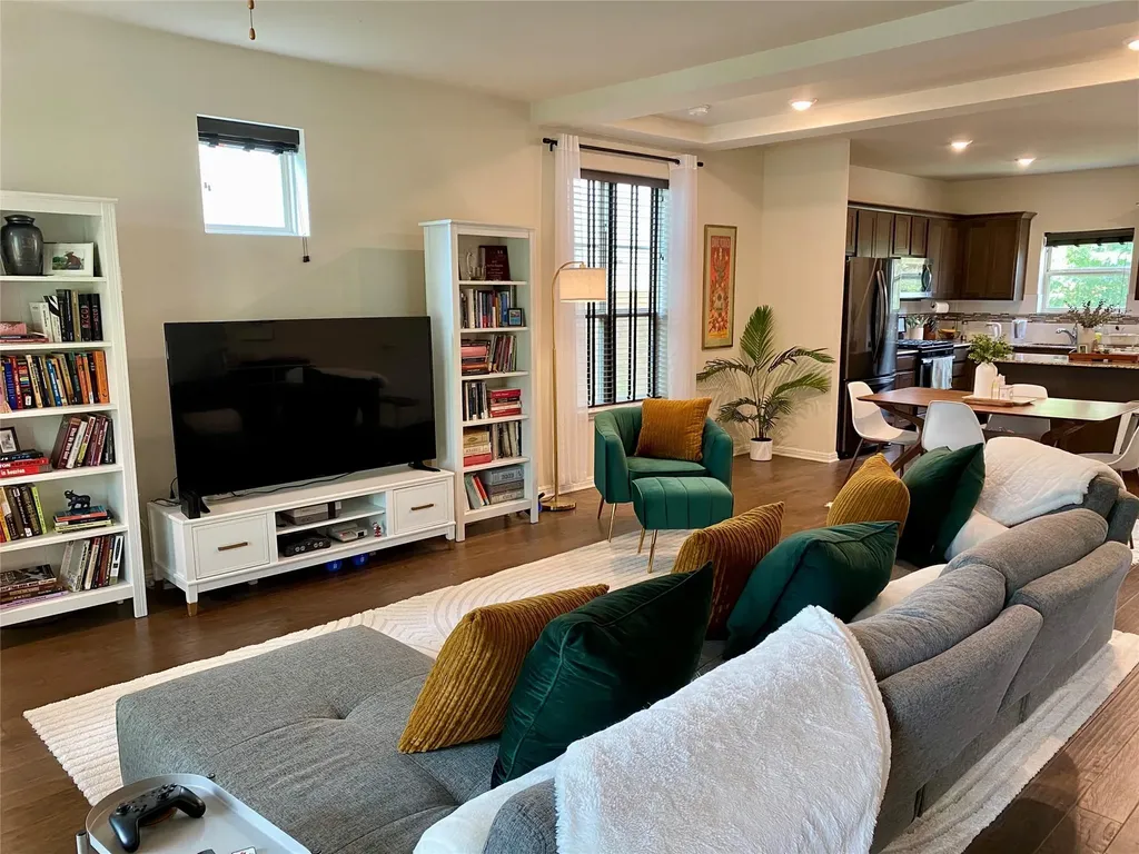 5801 Charles Merle Drive Austin TX 78747