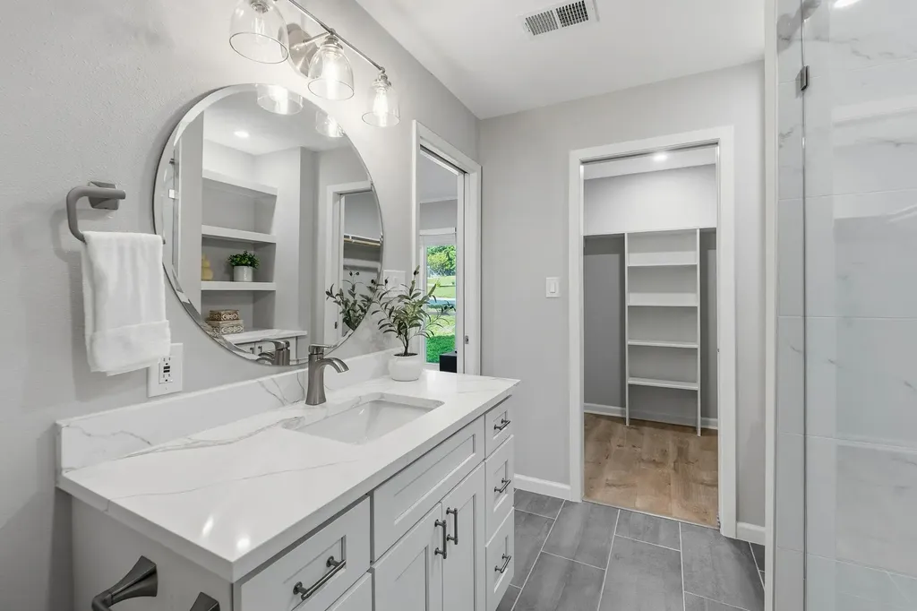 7603 Barcelona Cove Austin TX 78752