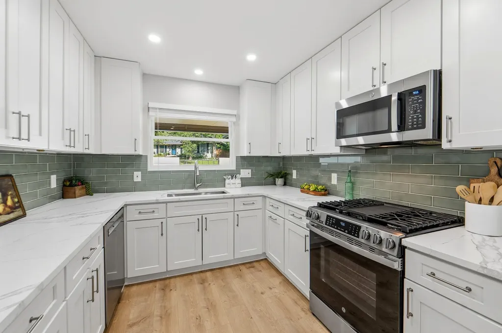 7603 Barcelona Cove Austin TX 78752