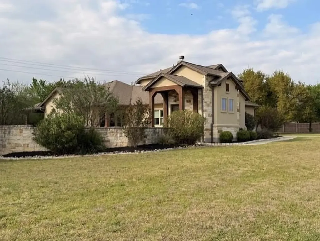 100 Dakota Drive Georgetown TX 78633