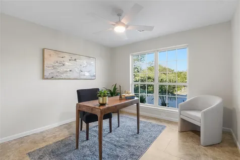 1104 Cliffview Drive Spicewood TX 78669