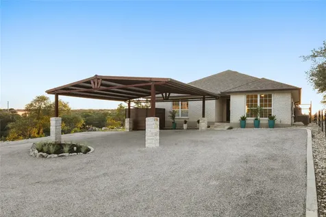 1104 Cliffview Drive Spicewood TX 78669