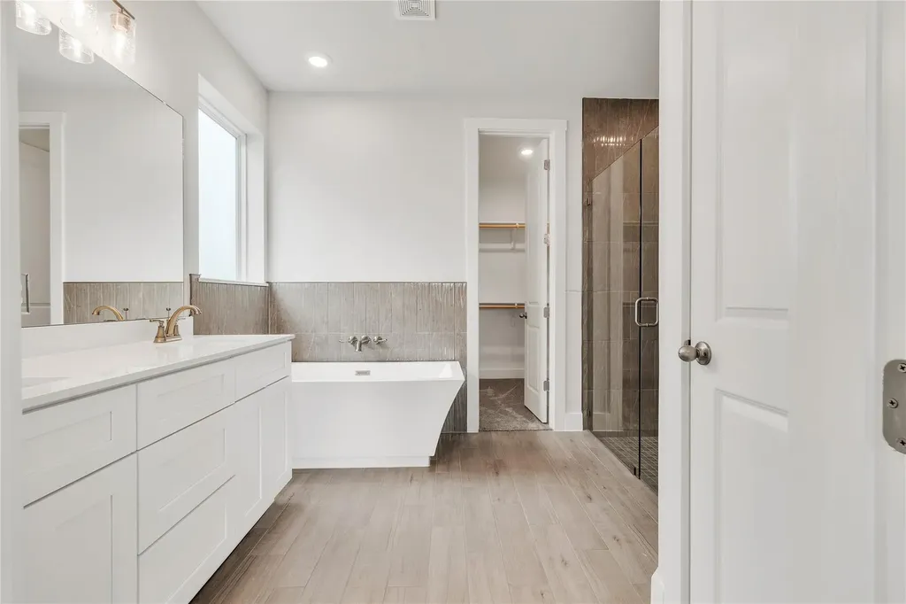 8516 Red Bottle Brush Road Lago Vista TX 78645