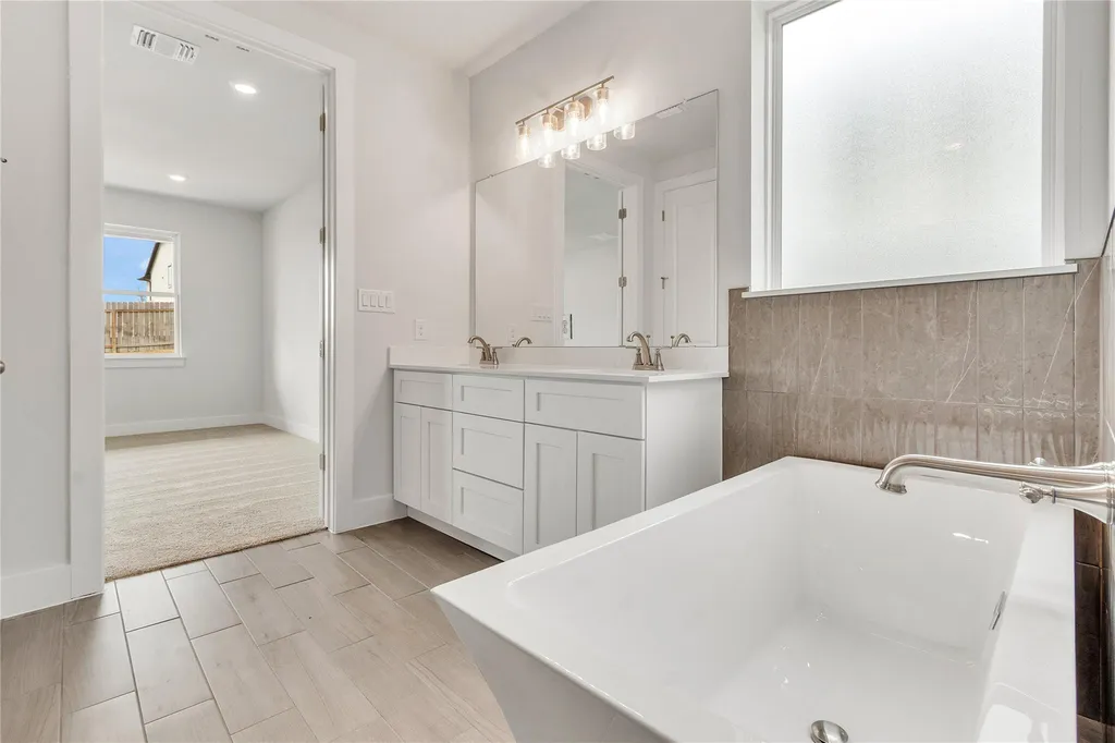 8516 Red Bottle Brush Road Lago Vista TX 78645