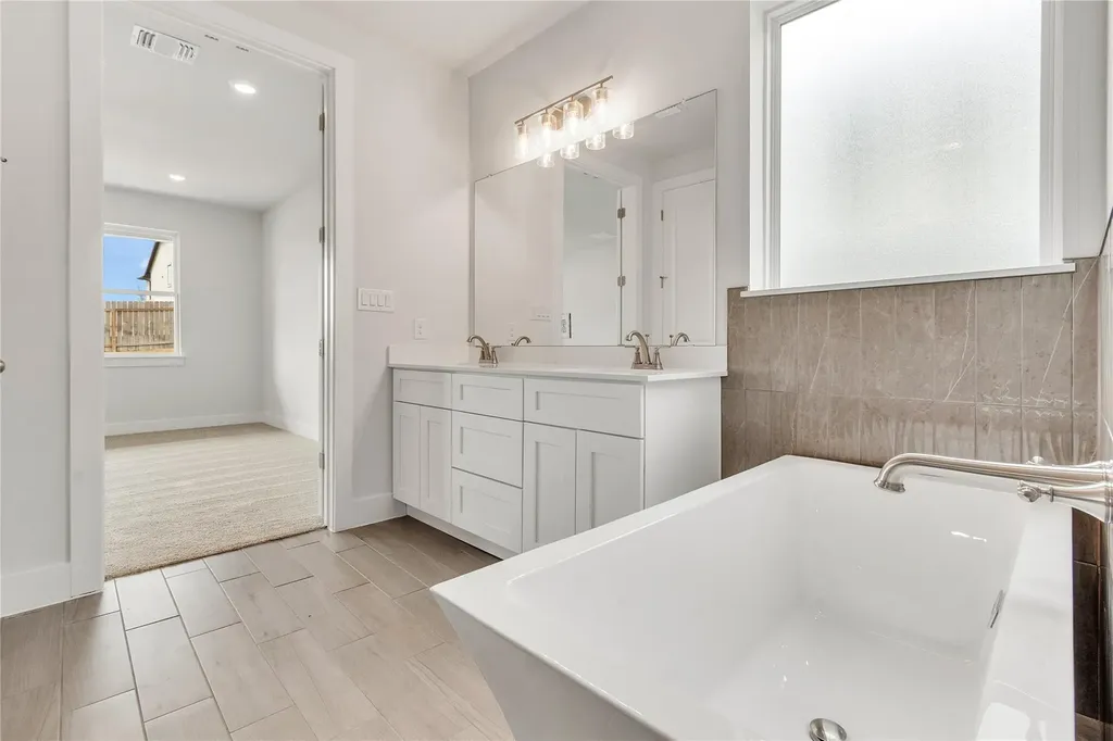 8516 Red Bottle Brush Road Lago Vista TX 78645