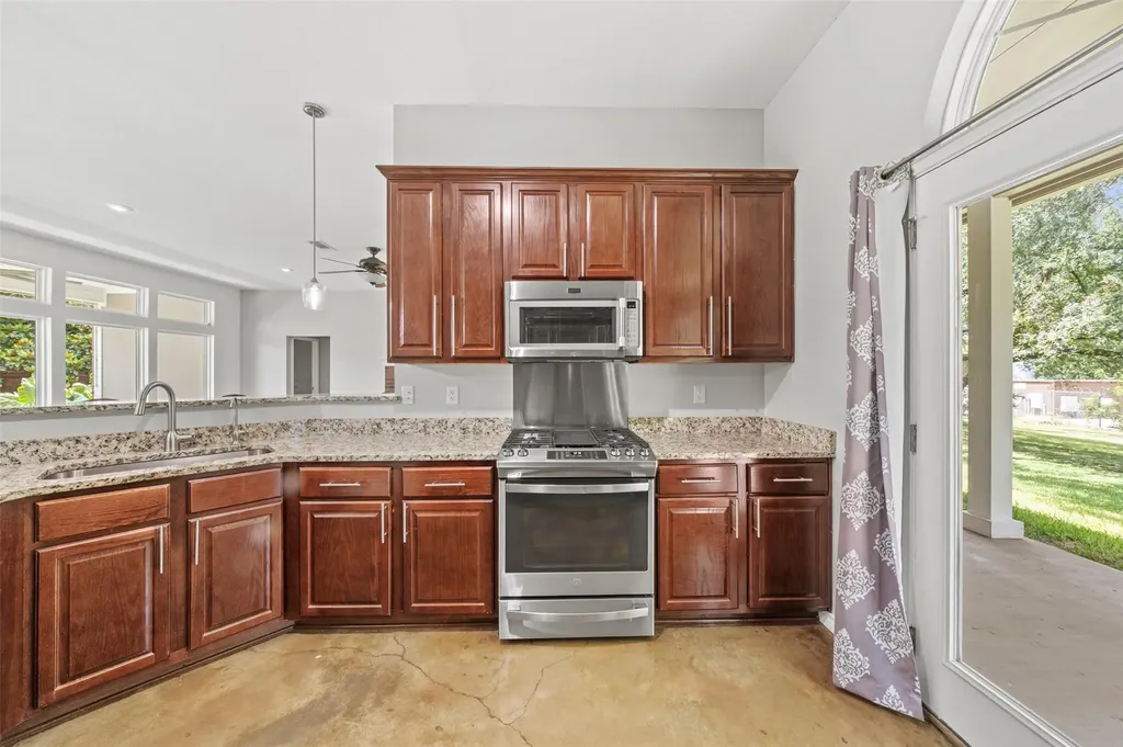 68 Richland Drive Belton TX 76513