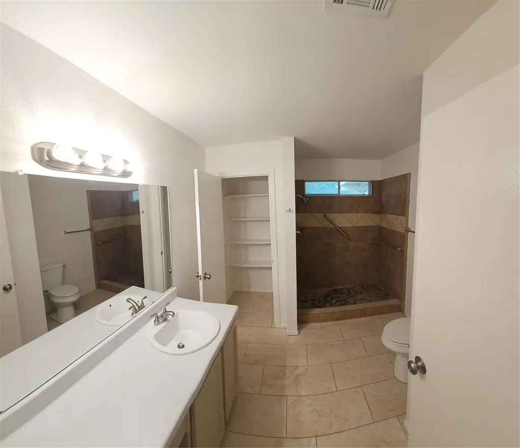 199 Tristans Way Buda TX 78610