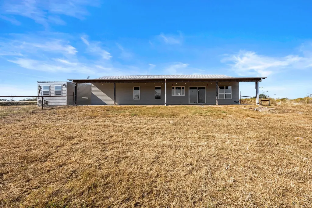5777 County Road 236 Road Liberty Hill TX 78642