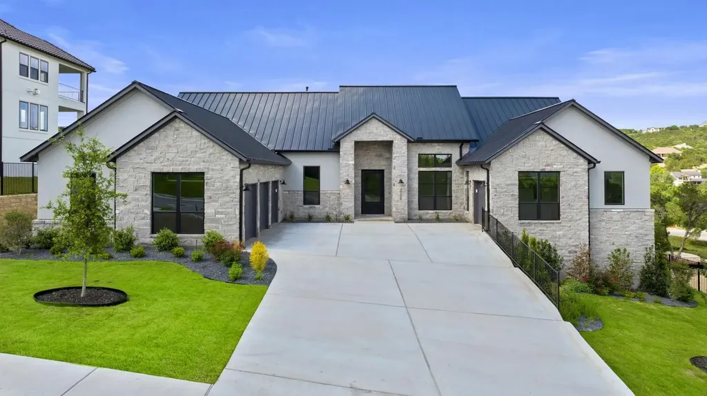 3725 Salento Cove Leander TX 78641