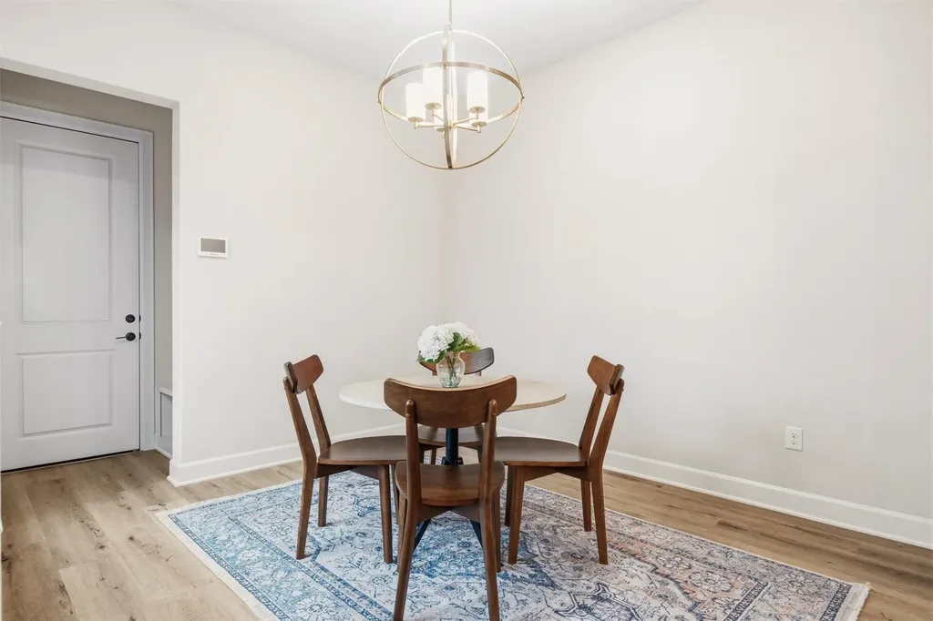 4704 Eberly Street Austin TX 78723