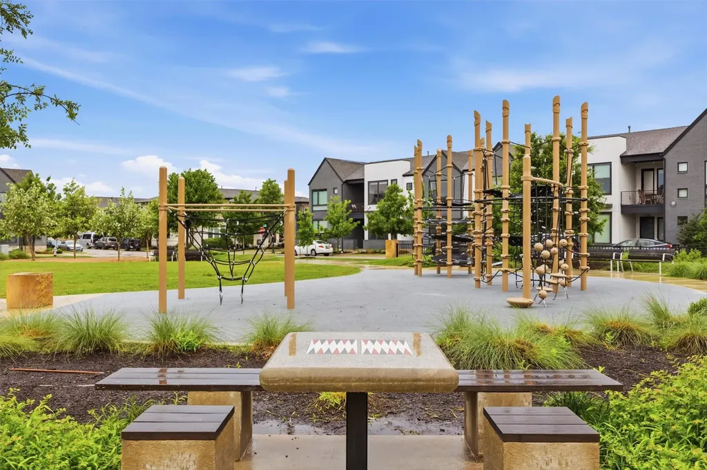 4704 Eberly Street Austin TX 78723