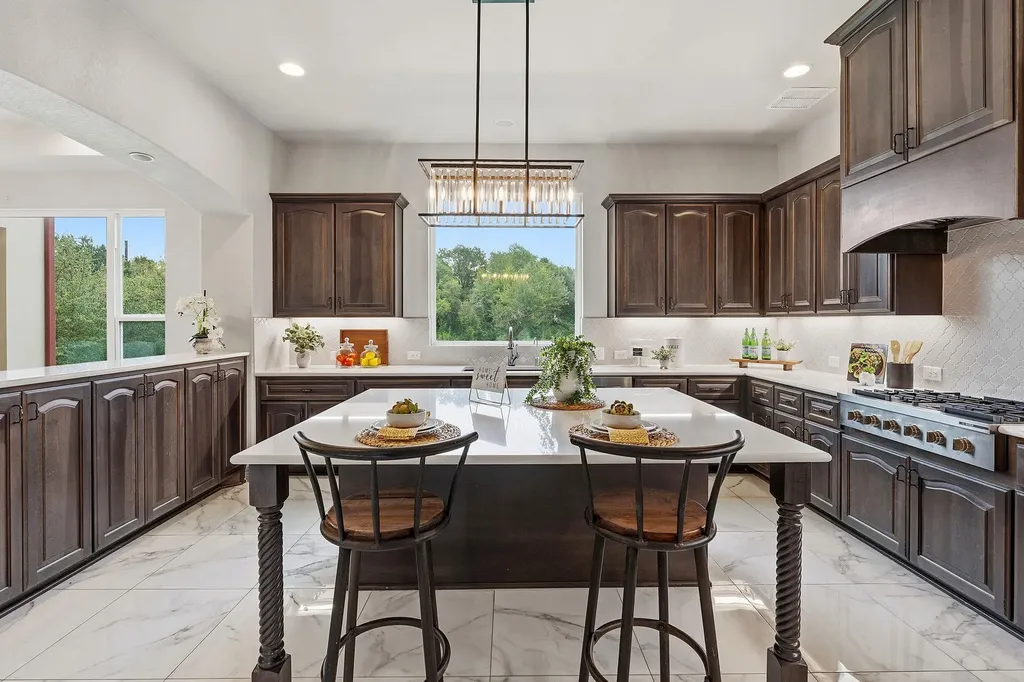 427 Bella Montagna Circle Austin TX 78734