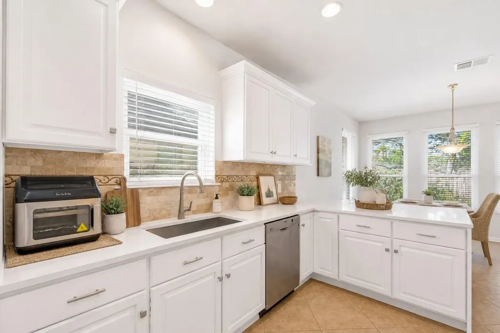 12528 Labrador Cove Austin TX 78729
