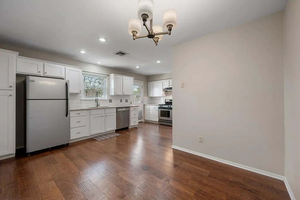 7402 Bucknell Drive Austin TX 78723
