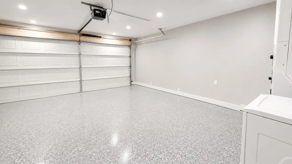 5405 Meadow Crest Austin TX 78744
