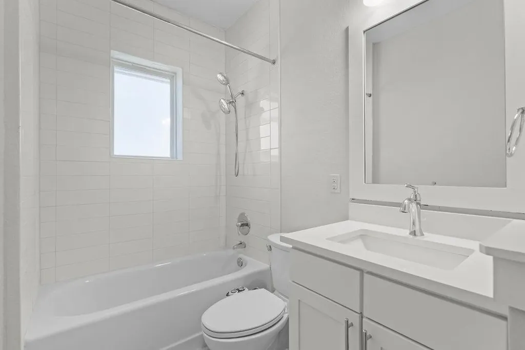 2827 Manor Road Austin TX 78722