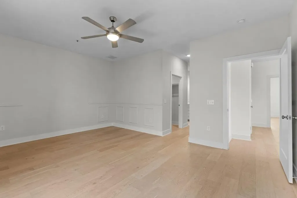 2827 Manor Road Austin TX 78722