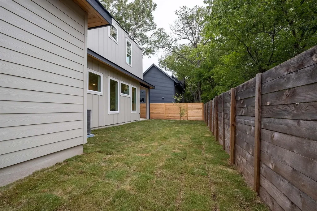 4513 S 3rd Street Austin TX 78745