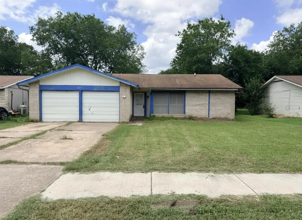 2512 E Stassney Lane Austin TX 78744