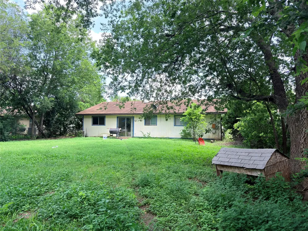 2512 E Stassney Lane Austin TX 78744