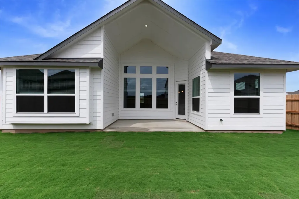 116 Monza Bend Liberty Hill TX 78642