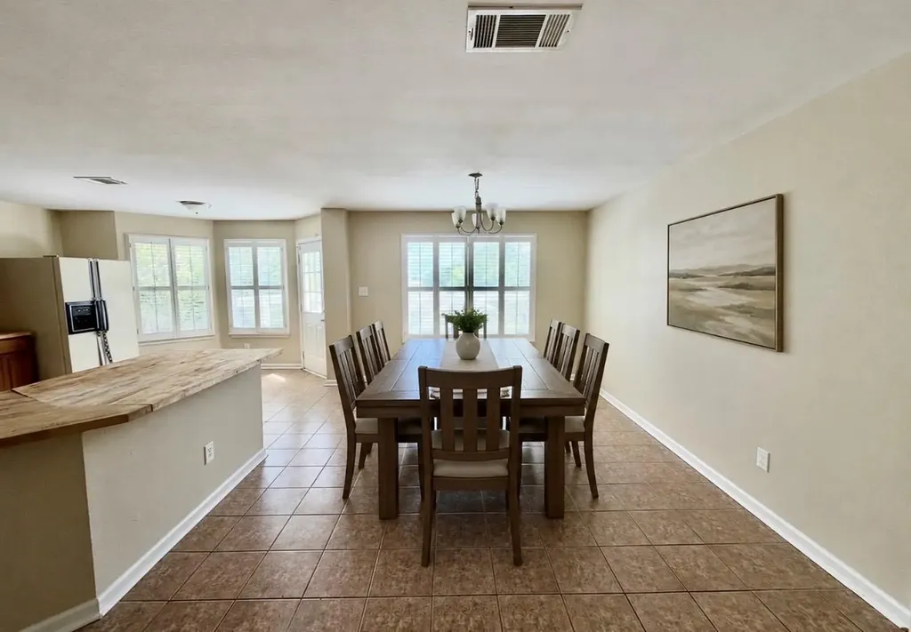 1148 Amberwood Loop Kyle TX 78640
