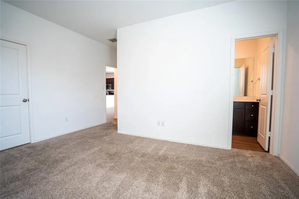 13400 Banquete Street Elgin TX 78621