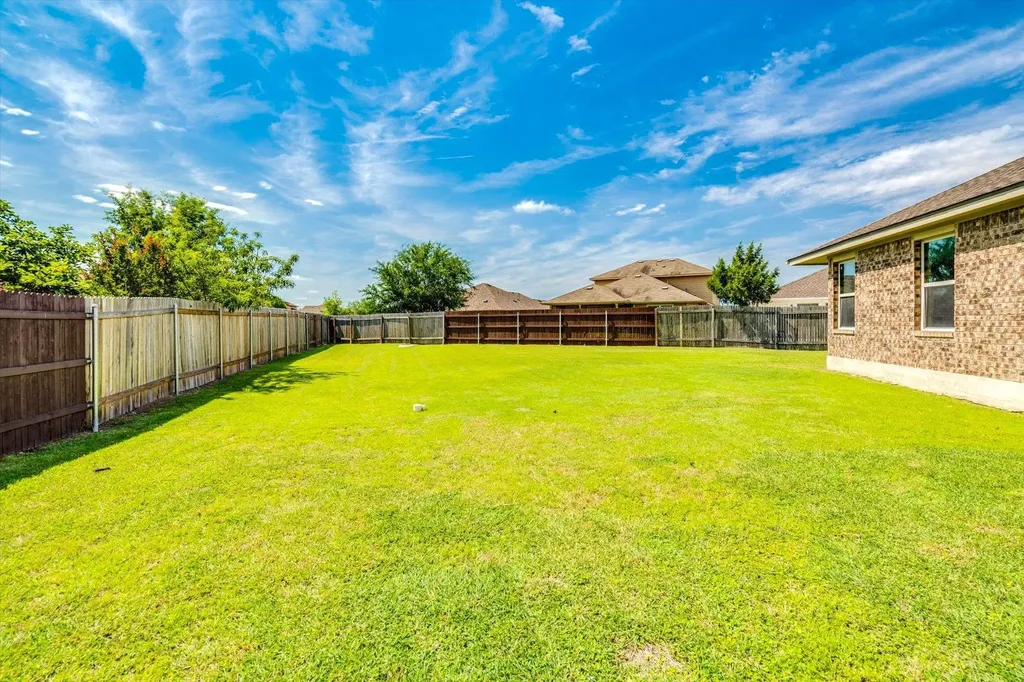 16829 Ruggio Road Pflugerville TX 78660