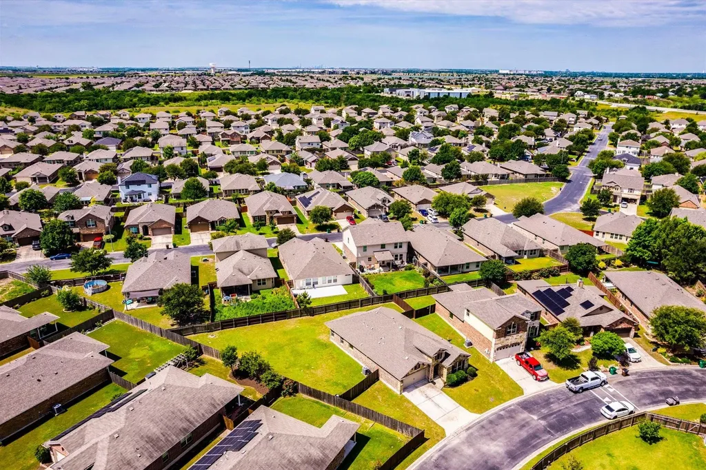 16829 Ruggio Road Pflugerville TX 78660
