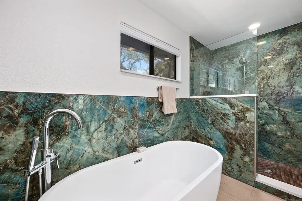 6203 Olympic Overlook Drive Austin TX 78746